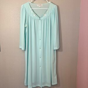 Miss Elaine Light Aqua Blue Long Sleeve Robe